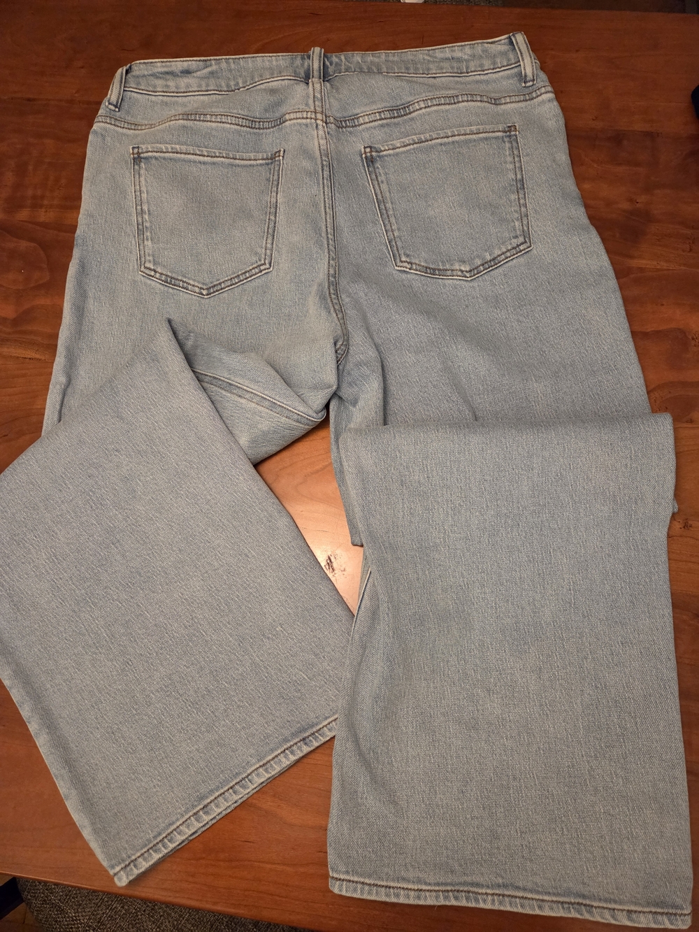 Quince Bella Strech Relaxed Straight Jeans Cool Blue Color - Picture 3 of 6